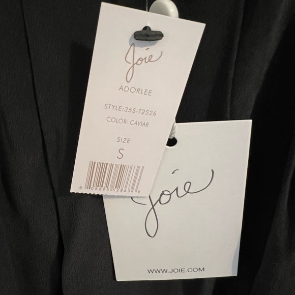 Joie Adorlee Top in Caviar - Picture 6 of 6